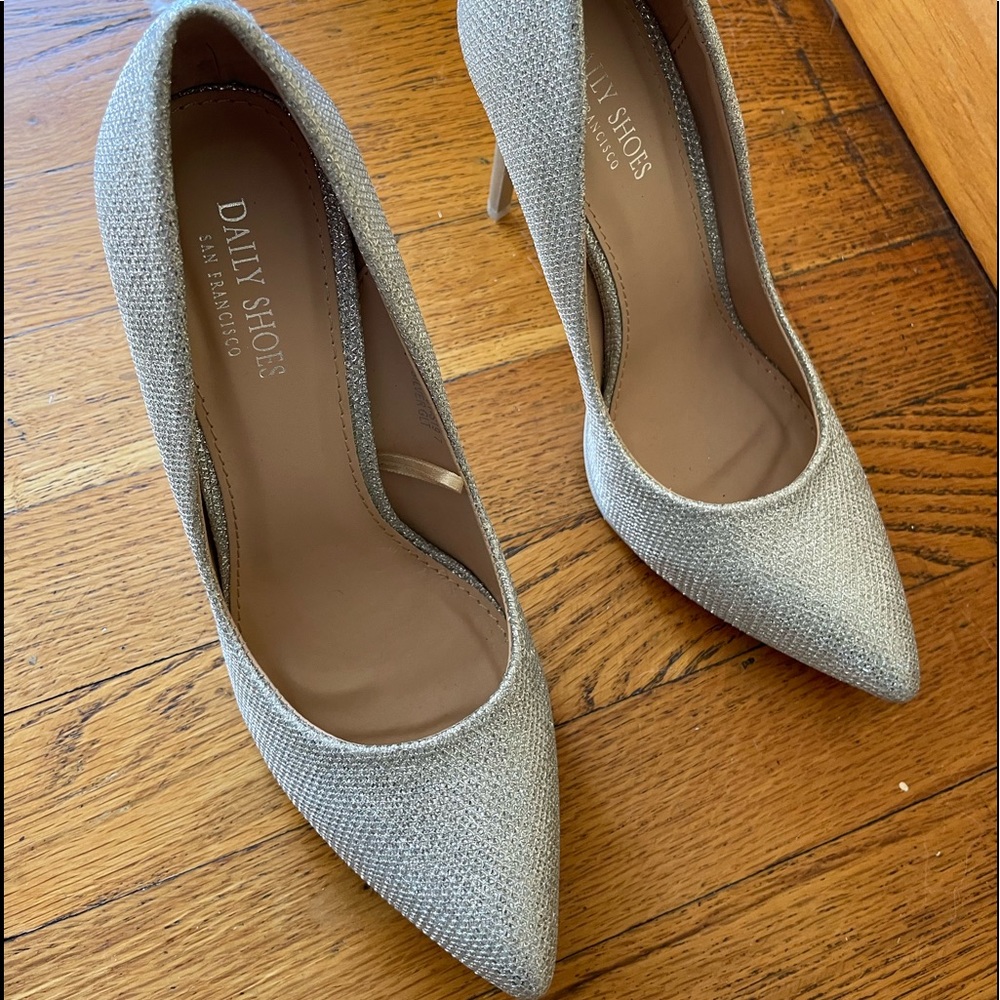 Evening shoes